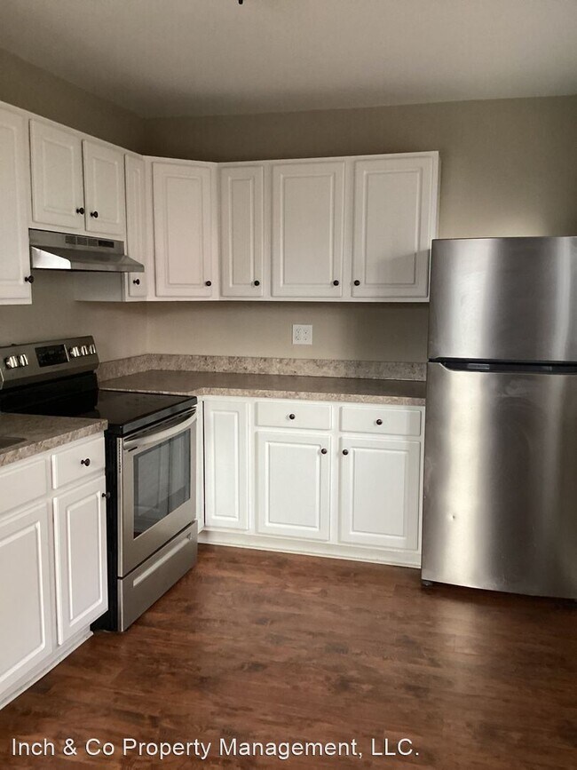 Building Photo - 5 br, 1.5 bath House - 263 Walnut Street