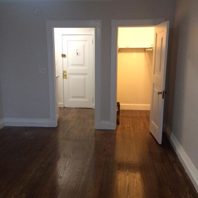 Foto del edificio - Cozy Studio on Westland Ave.,
