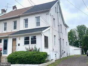 Building Photo - 434 Pierce St