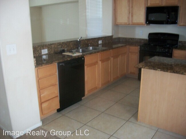 Building Photo - 3 br, 2.5 bath House - 8367 Gourley Ave.