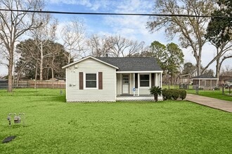 Building Photo - 12537 Terrance St