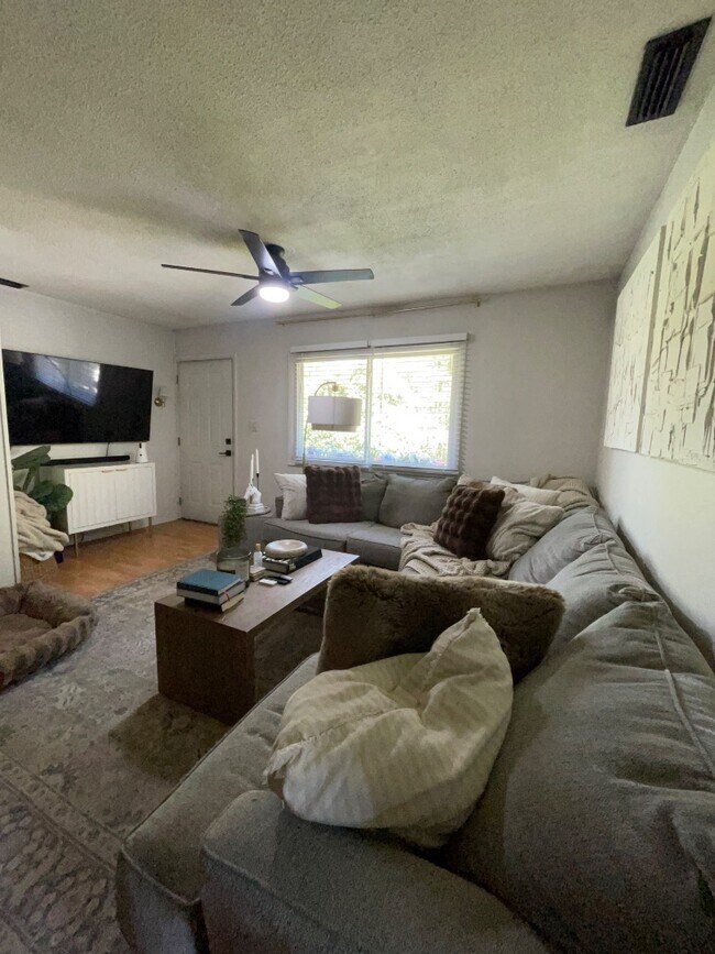 Foto del edificio - 109 Cleveland Rd