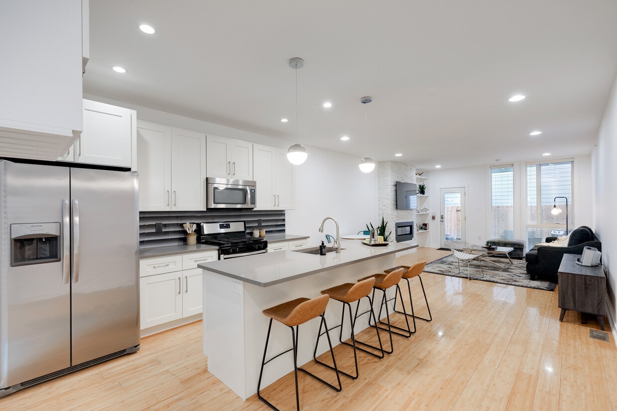 Open floor plan - 1815 Wylie St