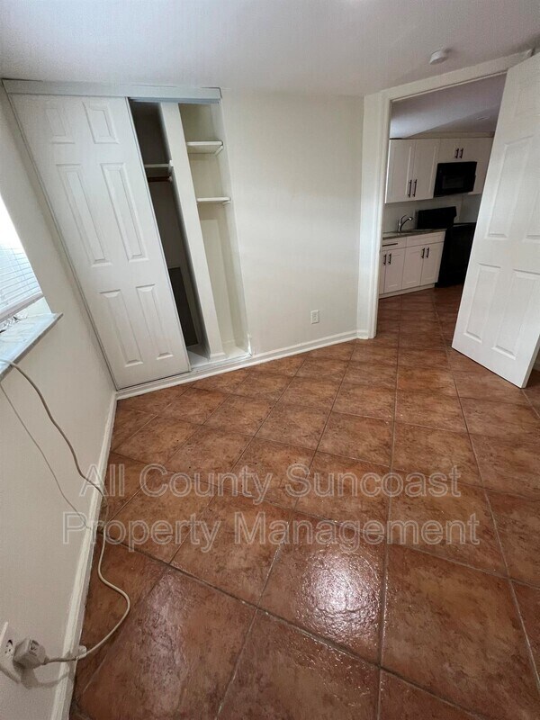 Foto del edificio - 2621 40th Ave N