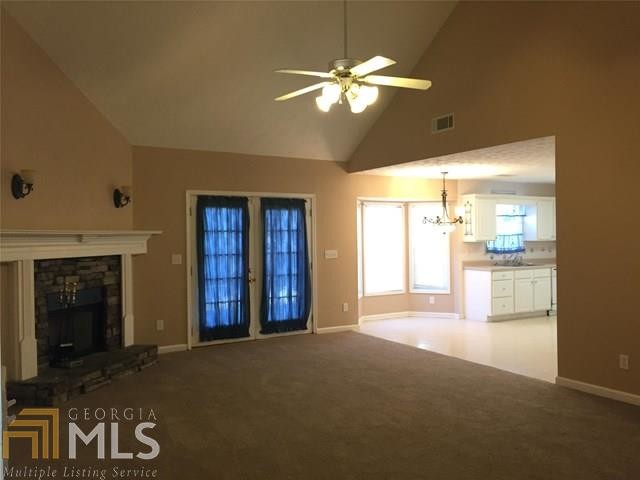 Foto del edificio - 131 Hunter's Pointe Ct
