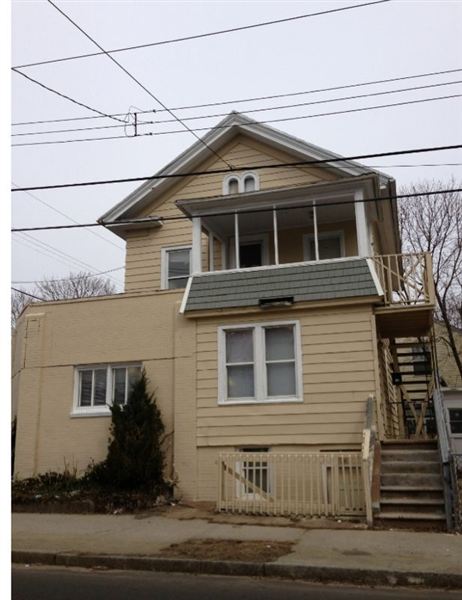 Foto del edificio - 335 Blatchley Ave