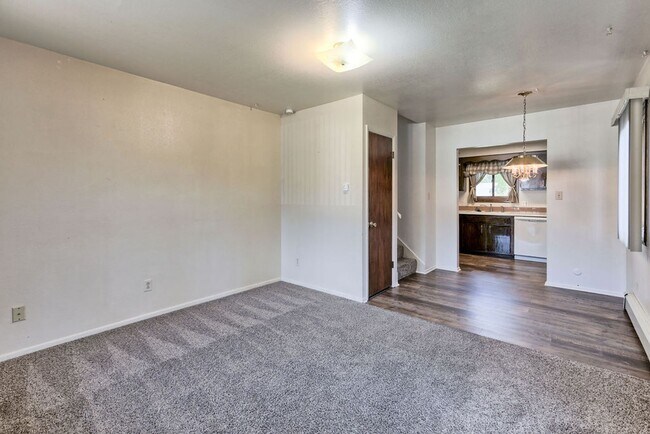 Foto del edificio - 3 Bedroom Duplex in West Fort Collins