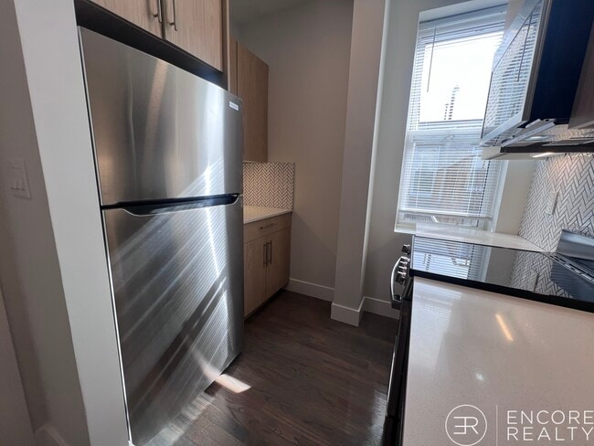 Foto del edificio - 111 Park Dr