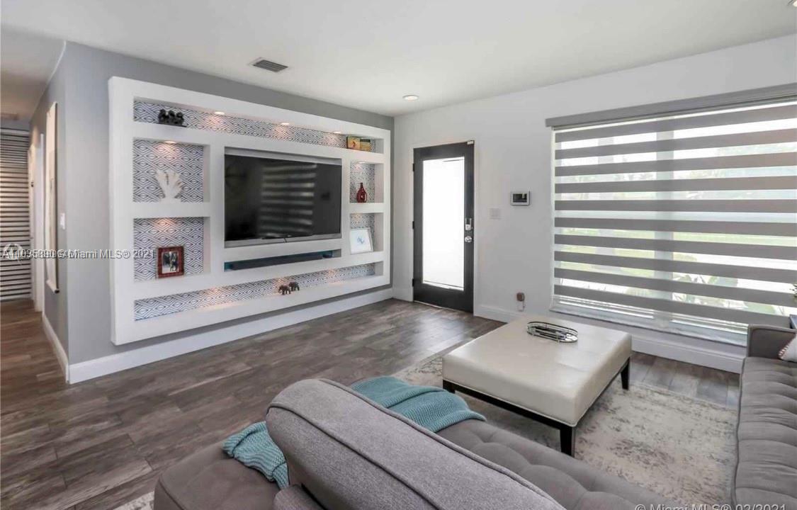 Photo - 923 North 14th Avenue, Hollywood, FL 33020 - 2 BR 2 BA Single-Family Home