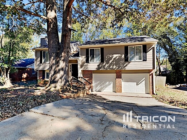 Building Photo - 1109 Brittney Way