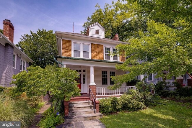 Building Photo - 4209 Ellicott St NW