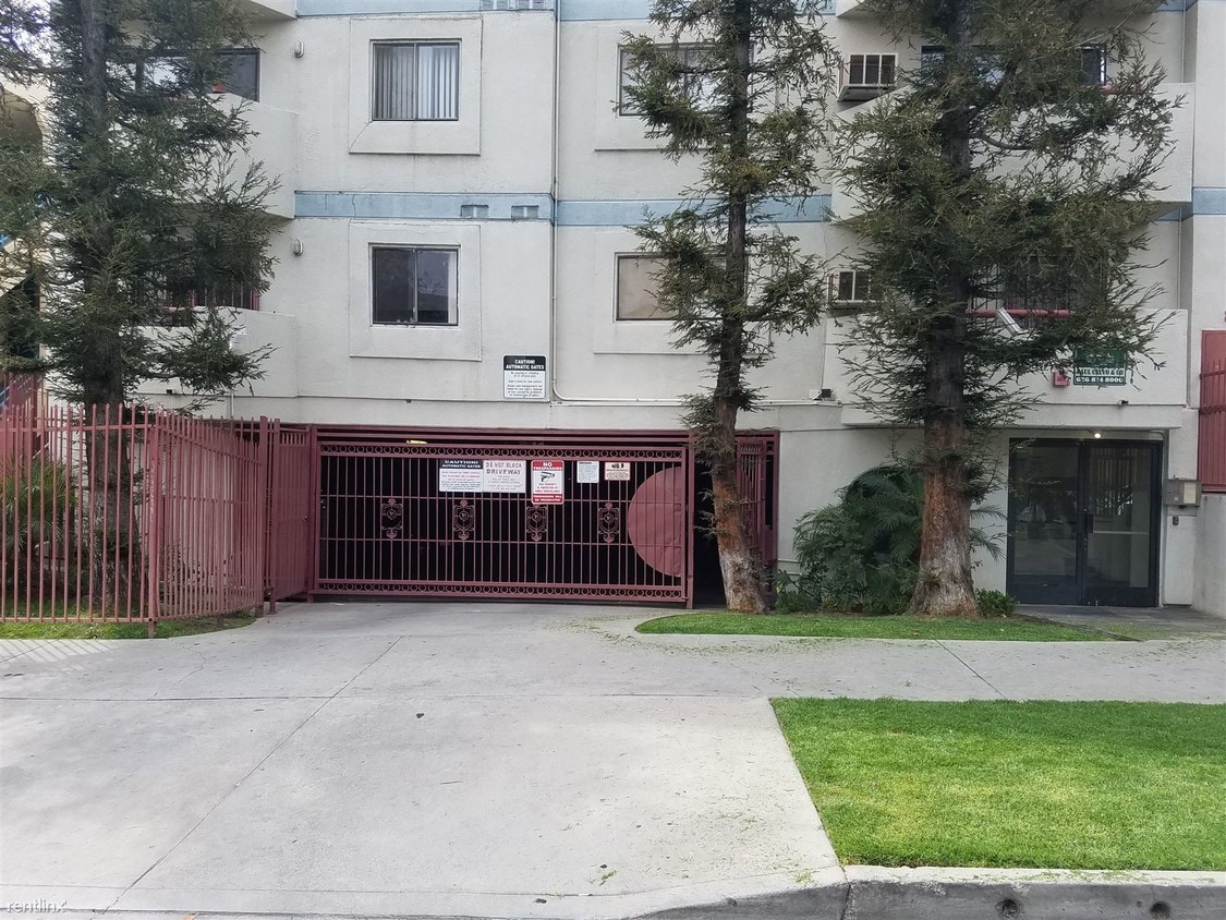 1 br, 1 bath - 823 Fedora St in Korea Town - 1 br, 1 bath  - 823 Fedora St  in Korea Town