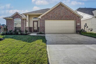 Building Photo - 3107 Andlor Hills Dr