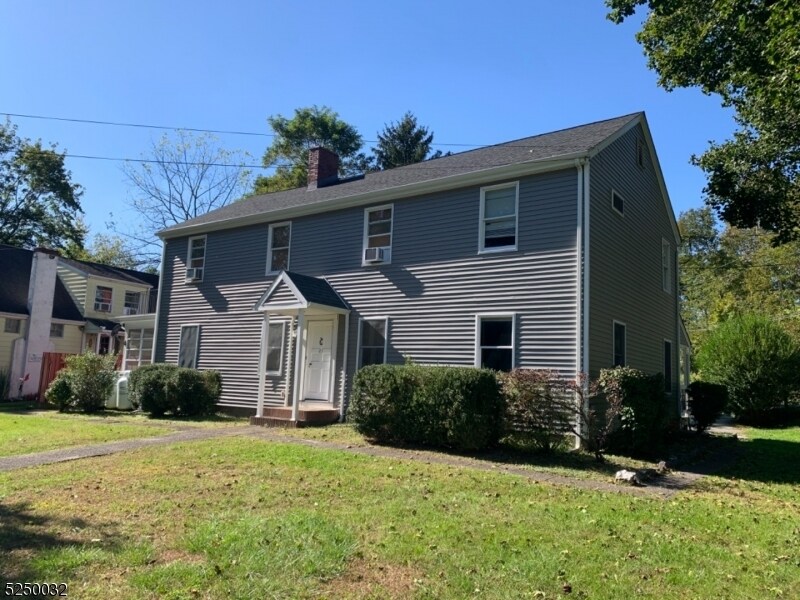 Foto principal - 21 Buckwheat Rd