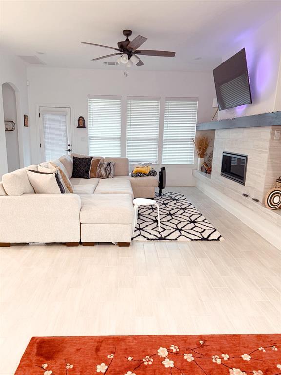 Building Photo - 5321 Texas Bluebell Dr