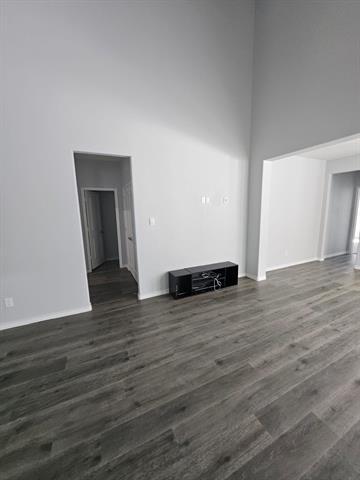 Building Photo - 2021 Deya Dr