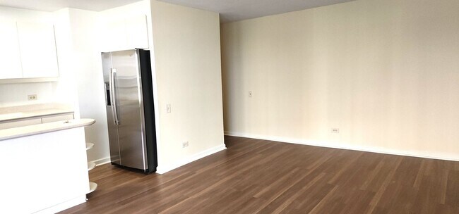 Foto del edificio - Newly renovated, conveniently located Discovery Bay Gem