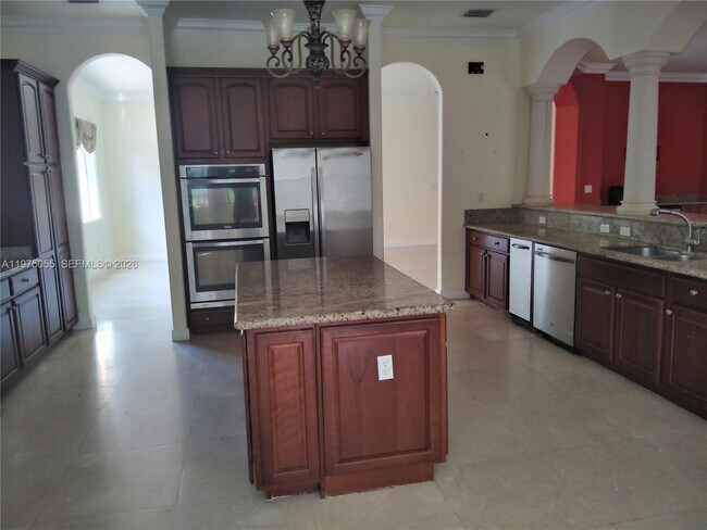 Foto del edificio - 7944 SW 194th St