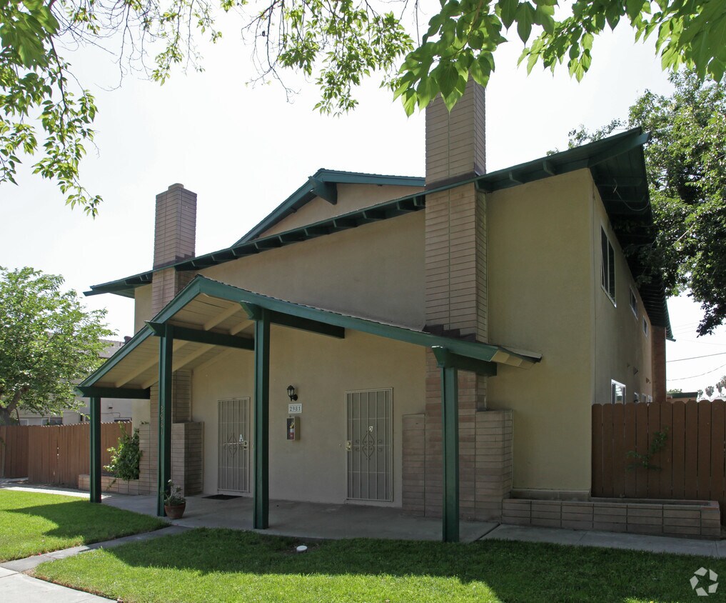 Foto del edificio - 2981 Elgin Dr