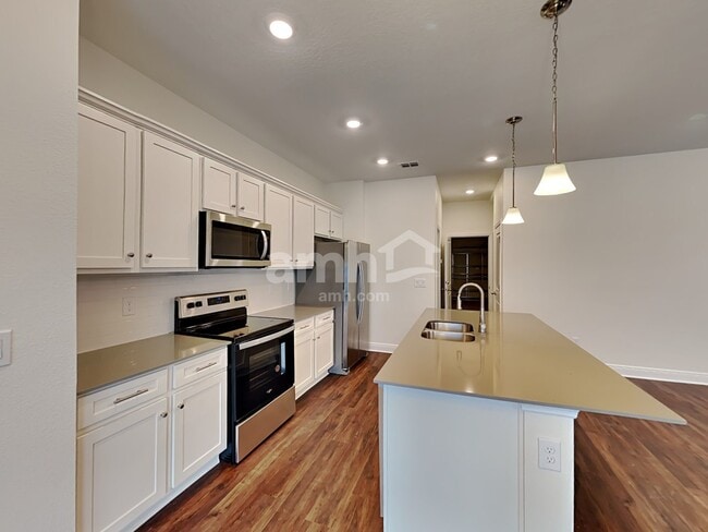 Foto del edificio - 2720 Ponds Trl