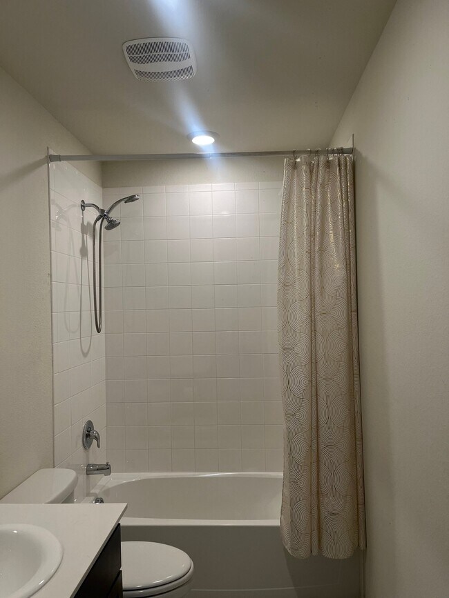 Foto del edificio - 216 Samuel St