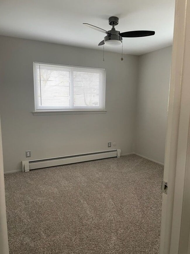 Interior Photo - 333 Marshall Apartments
