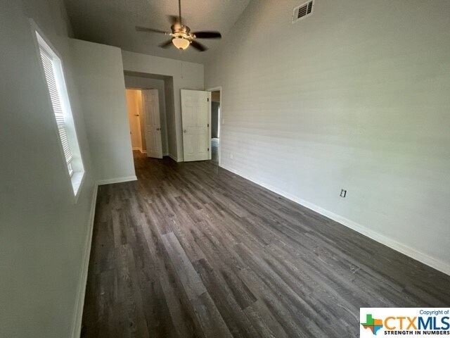 Foto del edificio - 1109 S 41st St