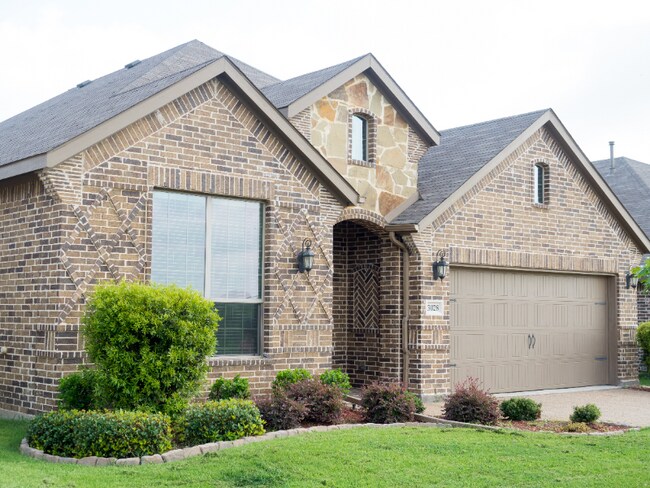 Foto del edificio - 3028 Marble Falls Dr