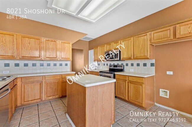 Foto del edificio - 8021 Shoshoni Dr