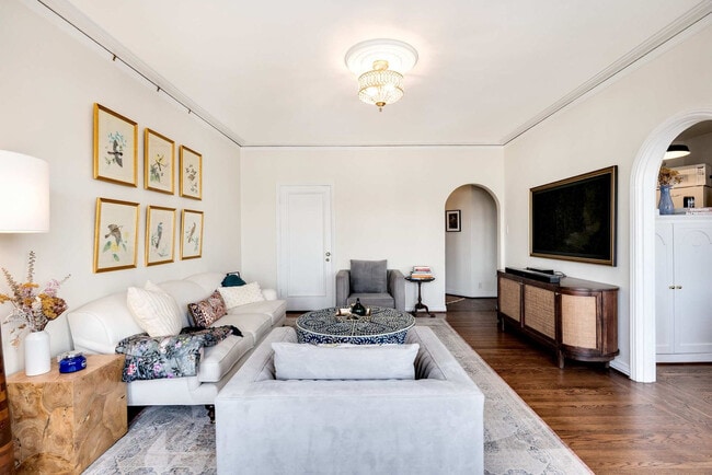 Foto del edificio - 3689 Fillmore St