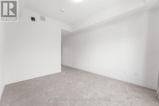 Photo du bâtiment - 16 Marquette Ave