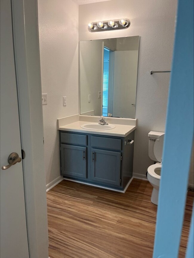 Interior Photo - Prime on the Hill