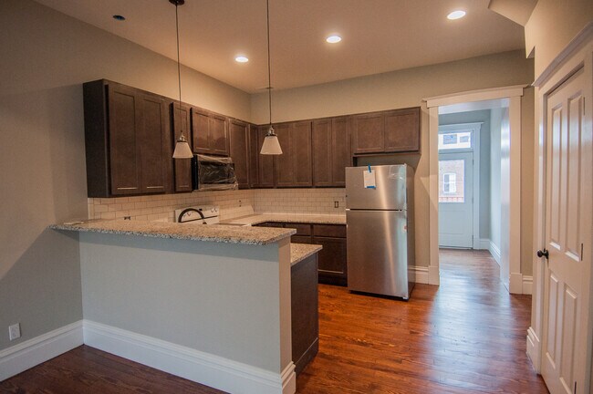Building Photo - 2903 McNair Ave