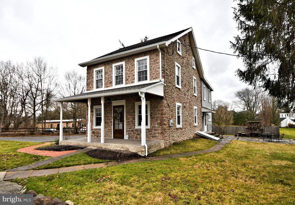 Primary Photo - 1143 Old Swede Rd