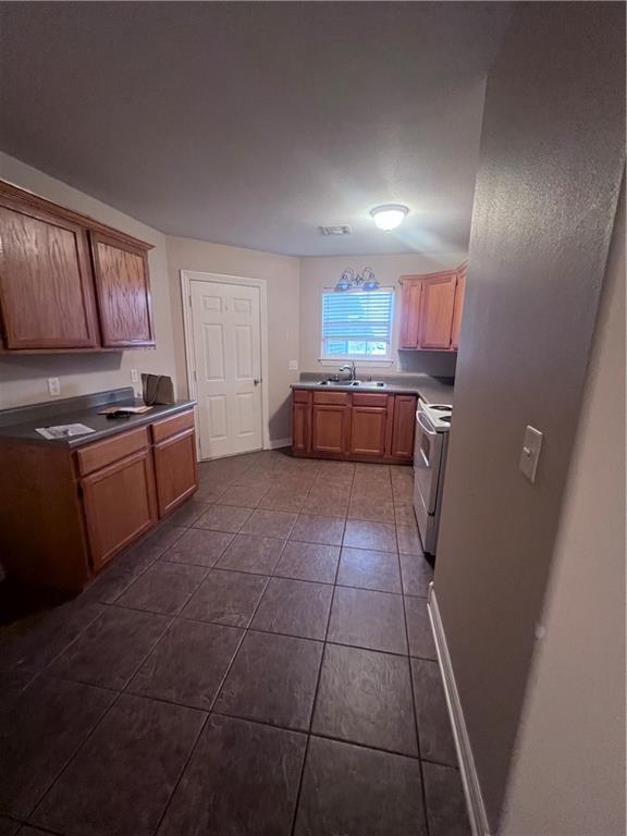 Foto del edificio - 2060 Ravenwood Plaza