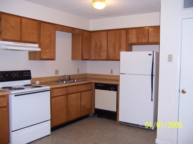 Kitchen - MLK Manor Apartments