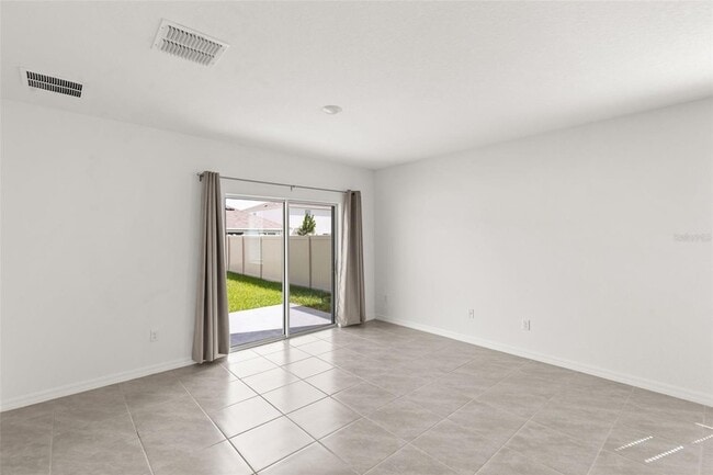 Building Photo - 33301 Darley Dl Trl