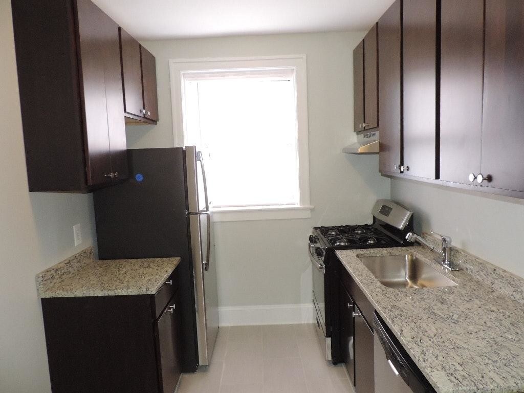 732 Reba Pl, Evanston, IL 60202 Apartments in Evanston, IL