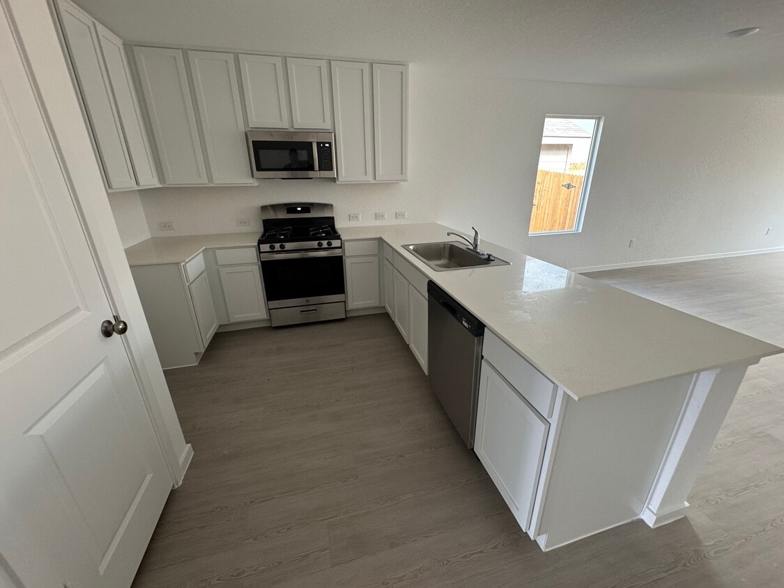 Foto principal - 11510 Field Briar