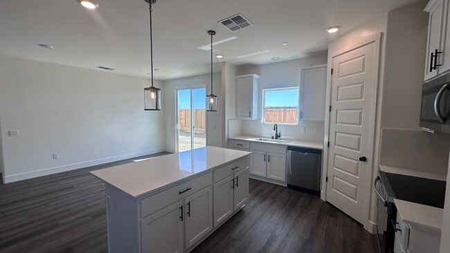 Building Photo - BRAND NEW 4 Bed / 3 Bath Smart Home – Solar + EV Ready!