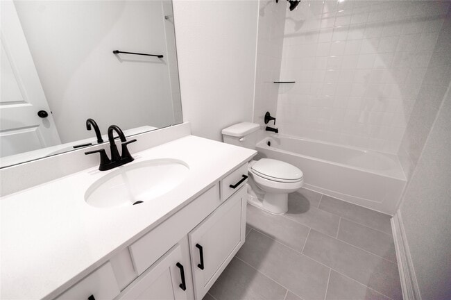 Foto del edificio - 5822 Westwood Shr Dr