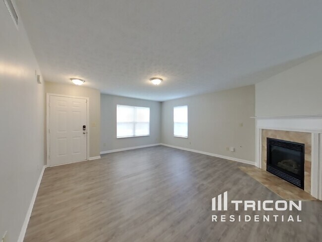 Building Photo - 1318 Grand Canyon Cir