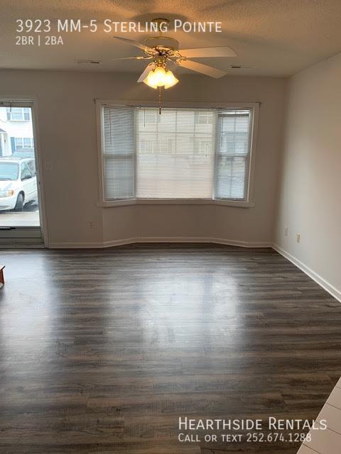 Foto del edificio - 3923-MM-5 Sterling Pointe Dr