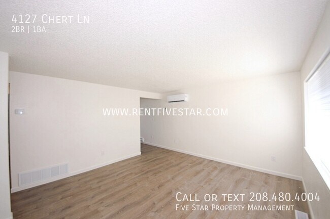 Foto del edificio - 4127 Chert Ln