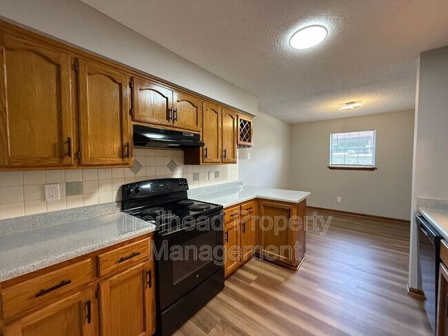 Foto del edificio - 3411 NW Duncan Rd