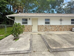 Building Photo - 12106 Watterson St