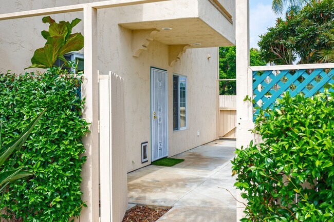 Foto del edificio - Fire Mountain 1 Bedroom with Private Patio