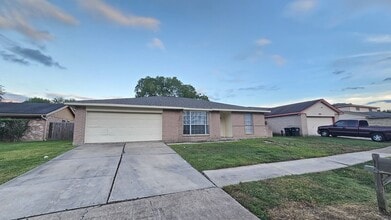 Building Photo - 10303 Old Towne Ln