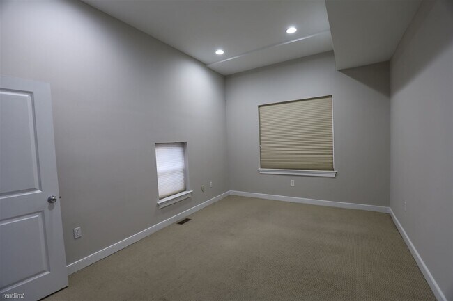 Foto del edificio - 3 br, 2.5 bath Townhome - 1730 Byrd Street