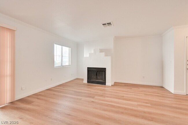 Foto del edificio - 8600 W Charleston Blvd